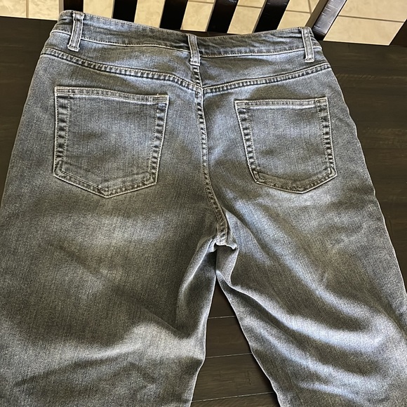 Coldwater Creek stretchy jeans - Picture 4 of 5